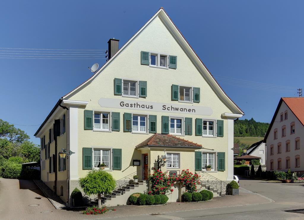 Gasthaus Schwanen & Villa Pfarrhus Stuhlingen Kültér fotó
